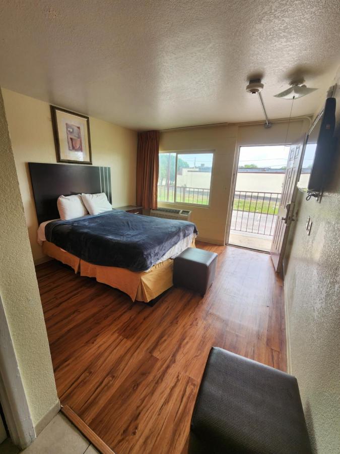 Hometown Inn And Suites Mesquite Dış mekan fotoğraf